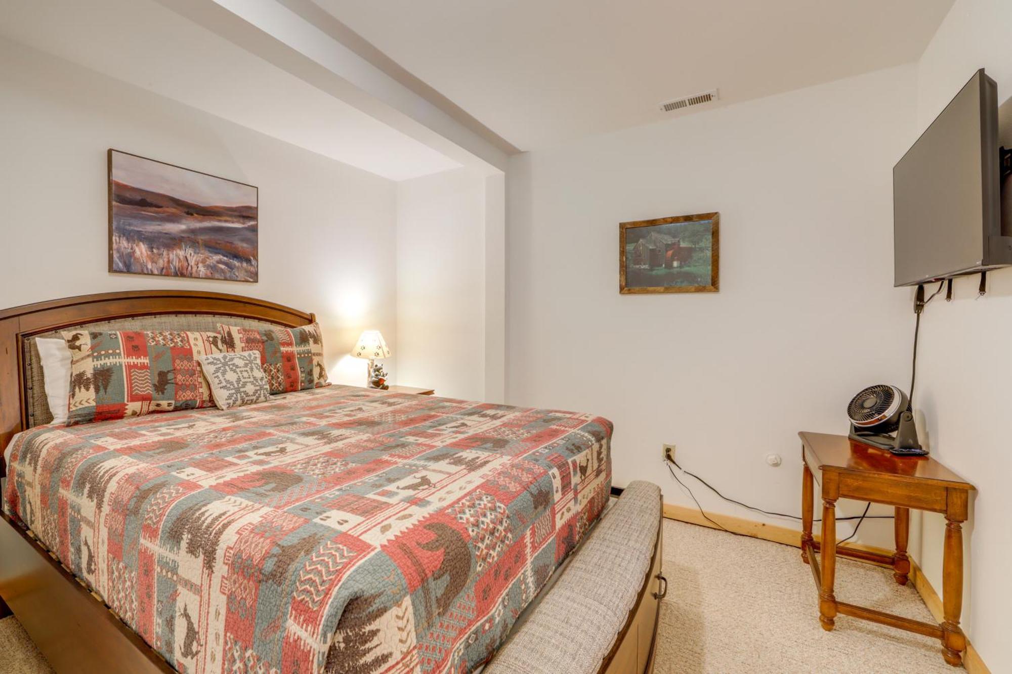 Whits End Smoky Mtn Home With Hot Tub, Views Waynesville Εξωτερικό φωτογραφία