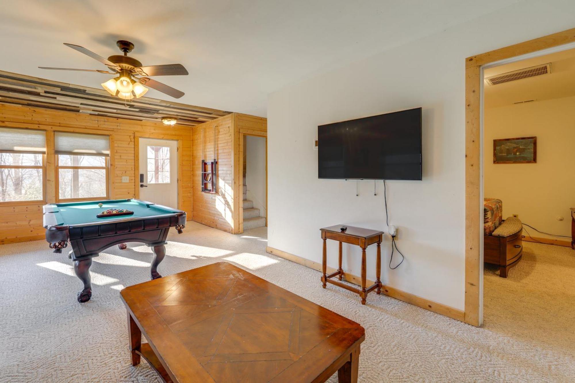 Whits End Smoky Mtn Home With Hot Tub, Views Waynesville Εξωτερικό φωτογραφία